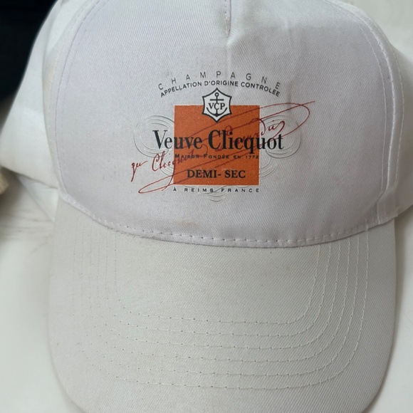 Resort Chic Hat Bundle Veuve Clicquot Cocktail Captain ICON 5pc main image 6